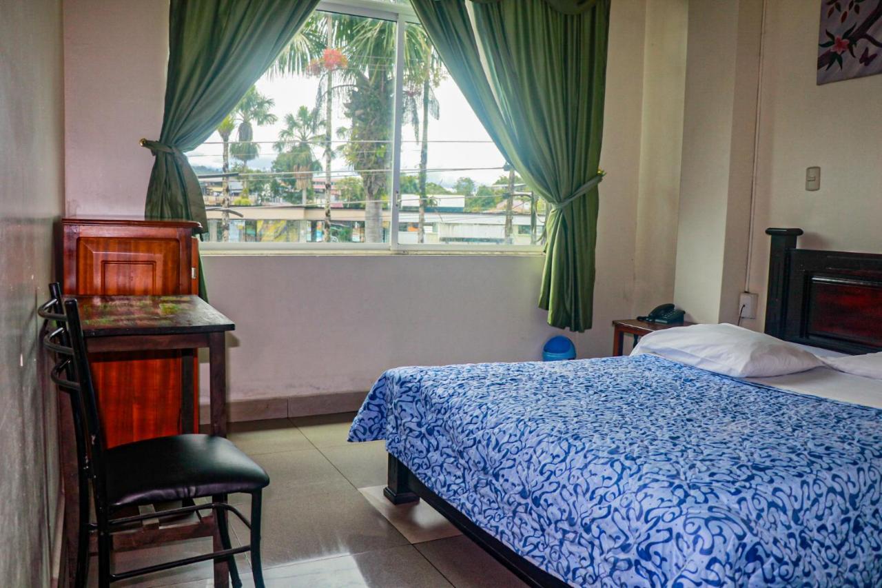 Hotel Real Amazonico プヨ エクステリア 写真